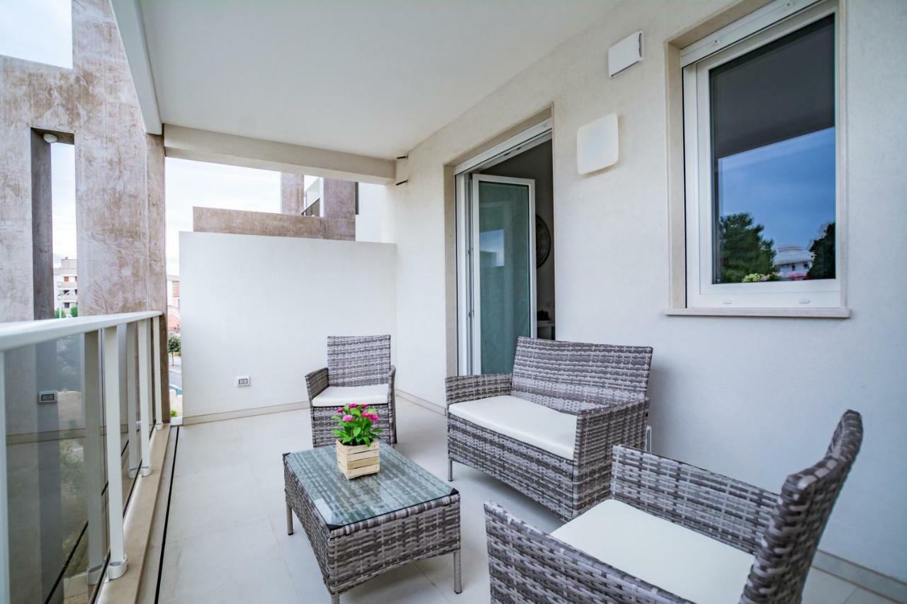 Wepuglia - La Casa Del Cardinale Apartment Монополи Екстериор снимка
